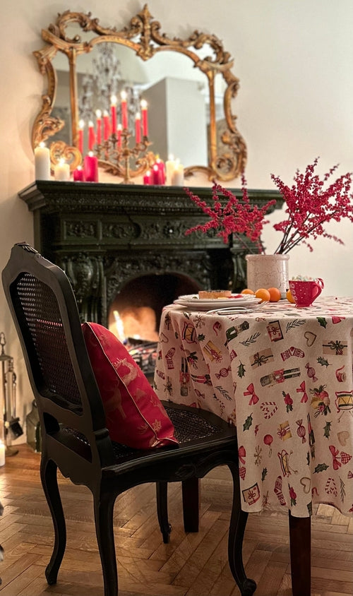 Rund Duk med Julmotiv, Bomull-Polyester Mix | Julsaga